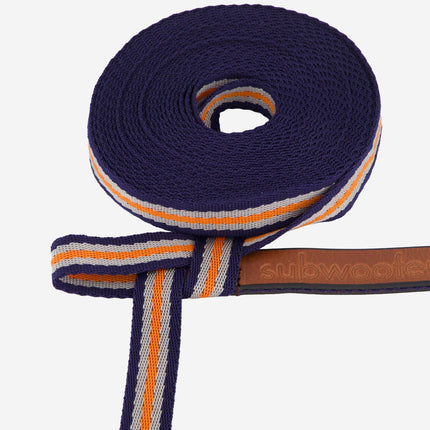 close-up-shot-of-blue-and-orange-striped-training-line-with-brown-leather-trim